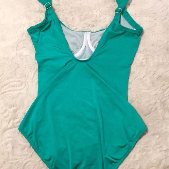 Maryan Melhorn C Cup One Piece Bathing Suit - Picture 5 of 6